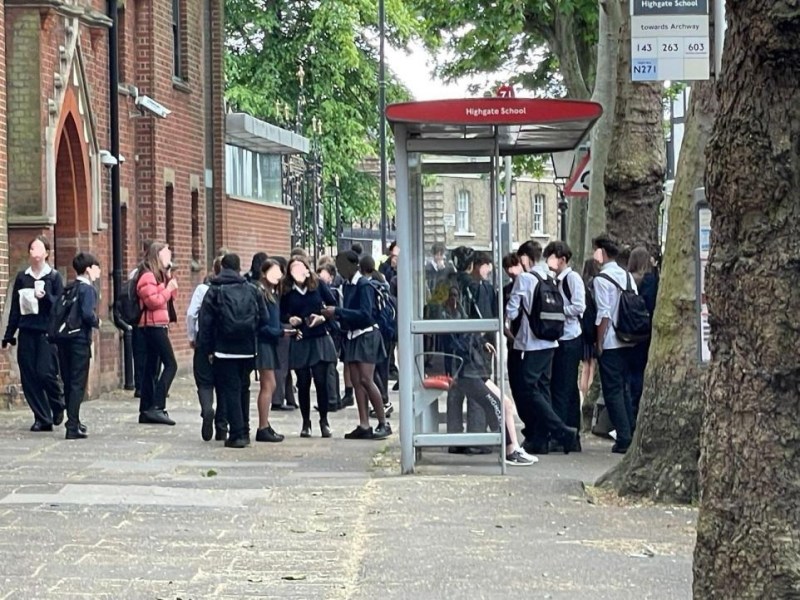 Hundreds back call for more buses on ‘ghost’&nbsp;route