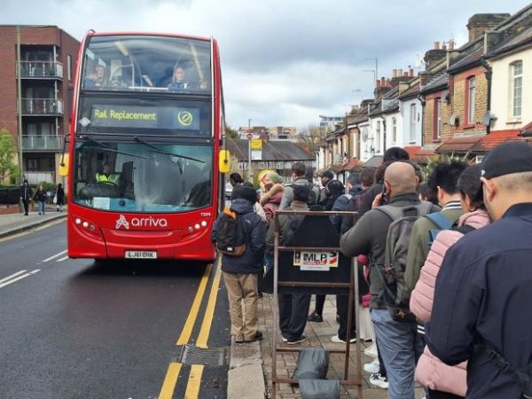 ‘Chaos’ as Northern line station closure leaves ‘200’ waiting for replacement&nbsp;buses
